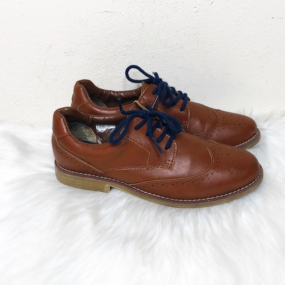 Cole Haan Shoes | Cole Haan Harrison Wingtip Faux-Leather Shoes Sz 5 | Color: Brown | Size: 5 | Skinzatthebinz's Closet